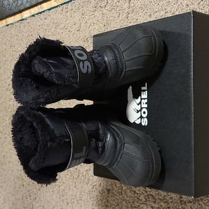 SOREL toddler children's snow boot SNOW COMMANDER